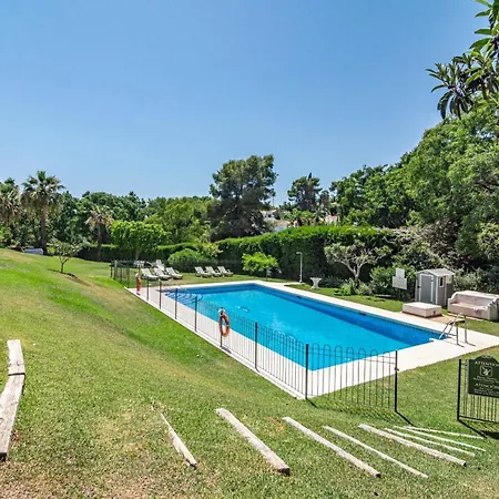 Holiday home Fully Renovated Scandinavian Style 2 Bed In The Heart Of Puerto Banus Marbella