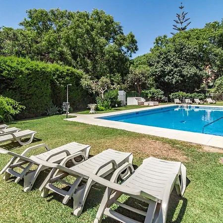 Fully Renovated Scandinavian Style 2 Bed In The Heart Of Puerto Banus Holiday home